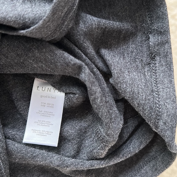 Lunya restore cotton crew neck - Picture 5 of 6